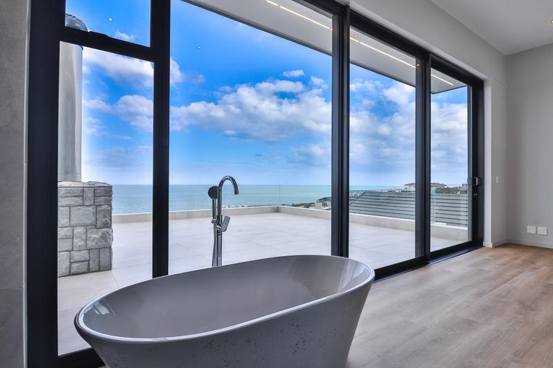3 Bedroom Property for Sale in Pinnacle Point Golf Estate Western Cape